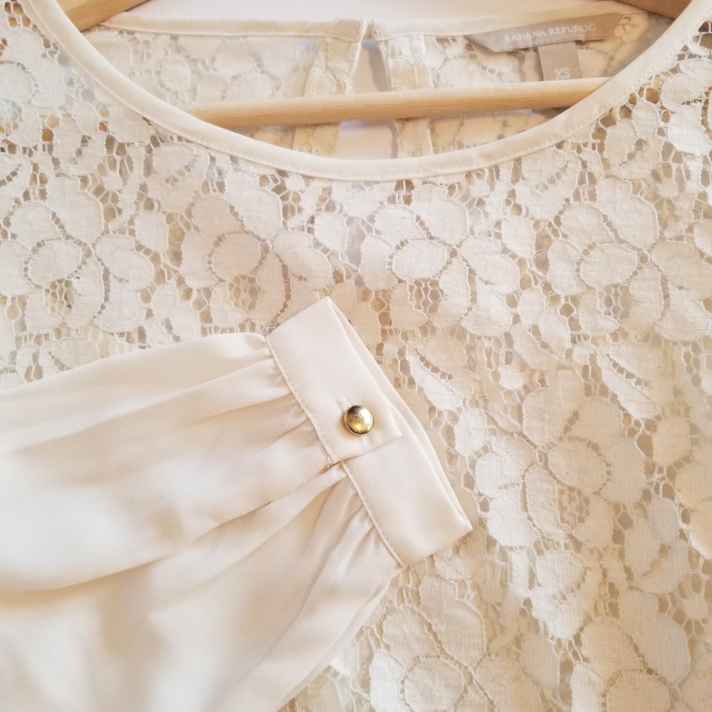 2 Piece Lace Long Sleeve & Spagetti Strap Top